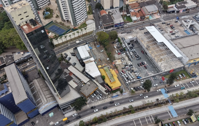Prefeitura inicia prolongamento da Rua Santo André até a Avenida Ramiro Colleoni