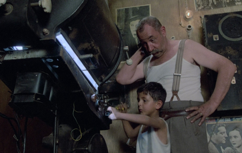 Prefeitura de São Caetano exibe filme Cinema Paradiso nesta quarta-feira no CineTeatro Santos Dumont
