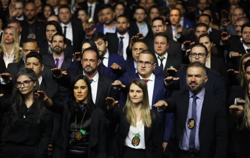 Polícia Civil dá posse à maior turma de investigadores da história