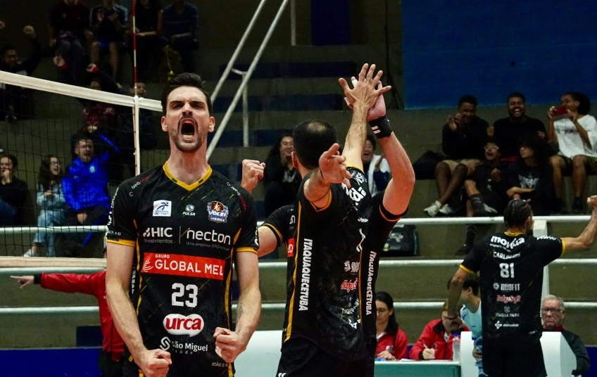 Vôlei Mania Itaquá faz história e recebe Vôlei Renata na semifinal do Paulista nesta quarta (7)