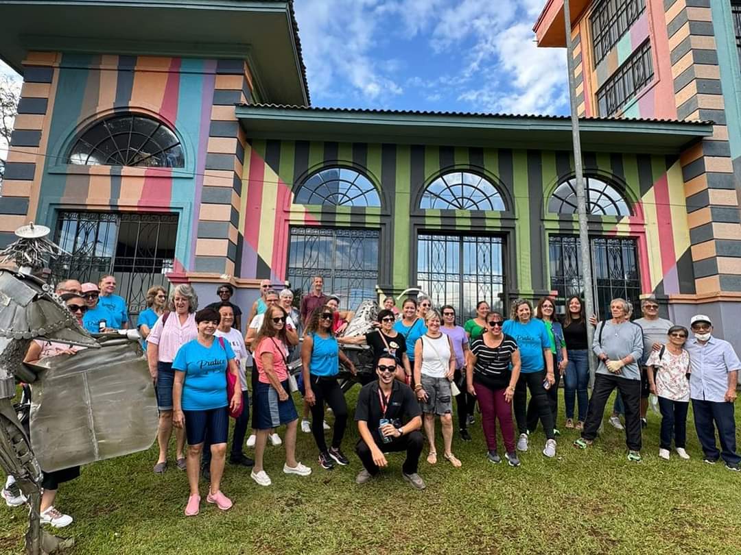 IDOSOS PARTICIPAM DE CITY TOUR, EM RIBEIRÃO PIRES 