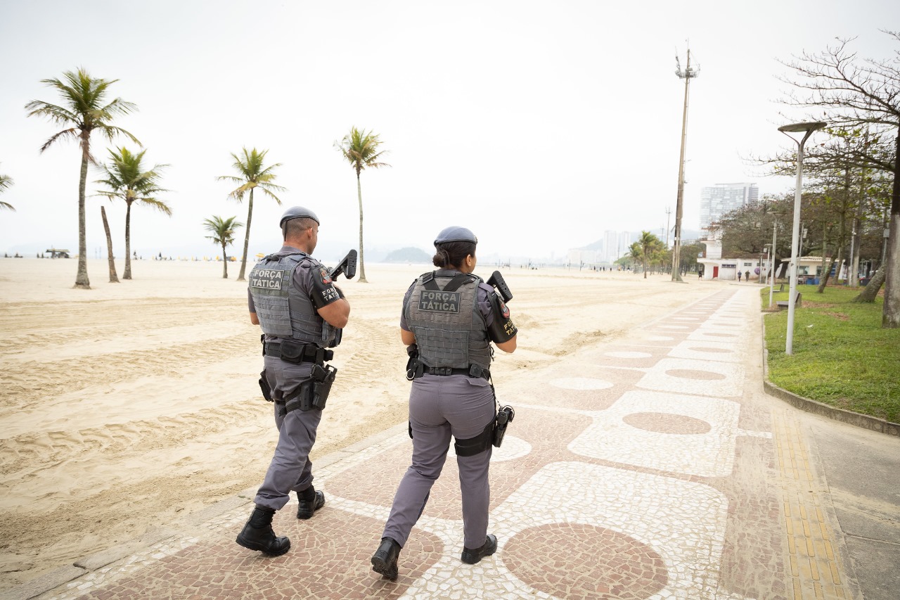 Prisões de criminosos e reforço no policiamento: ações reduzem criminalidade na Baixada Santista