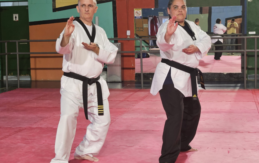 Dupla de Taekwondo de Ribeirão Pires disputa torneio internacional em Campinas neste domingo (04)