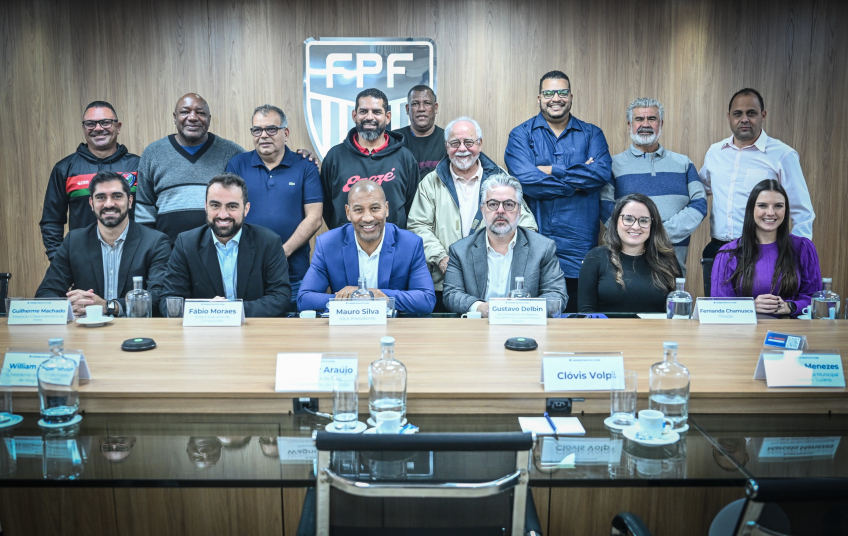Liga de Futebol Amador de Ribeirão Pires busca calendário unificado na região em encontro com a FPF