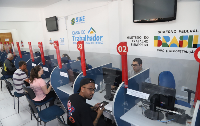 Prefeitura de Mauá promove mutirão do currículo nesta sexta