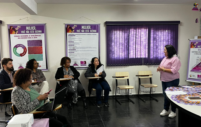 Equipe do CREAS de Ribeirão Pires visita Secretaria de Políticas Públicas para Mulheres de Mauá para troca de experiências