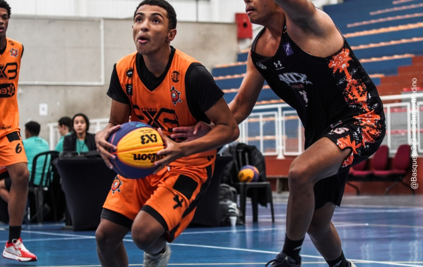 Mauá abre vagas para escolinha gratuita de basquete