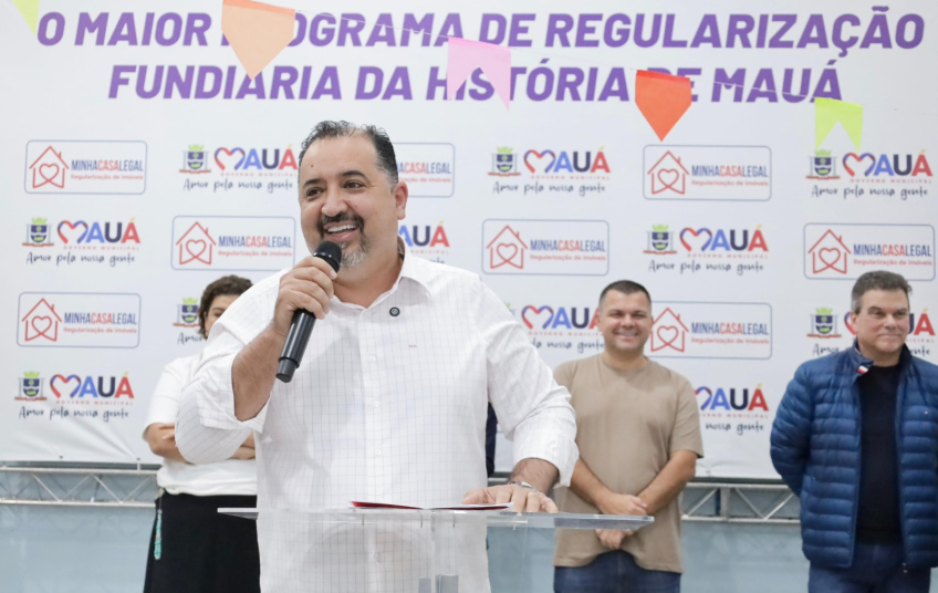 Prefeitura de Mauá entrega 64 títulos de propriedade no Jardim Itapark