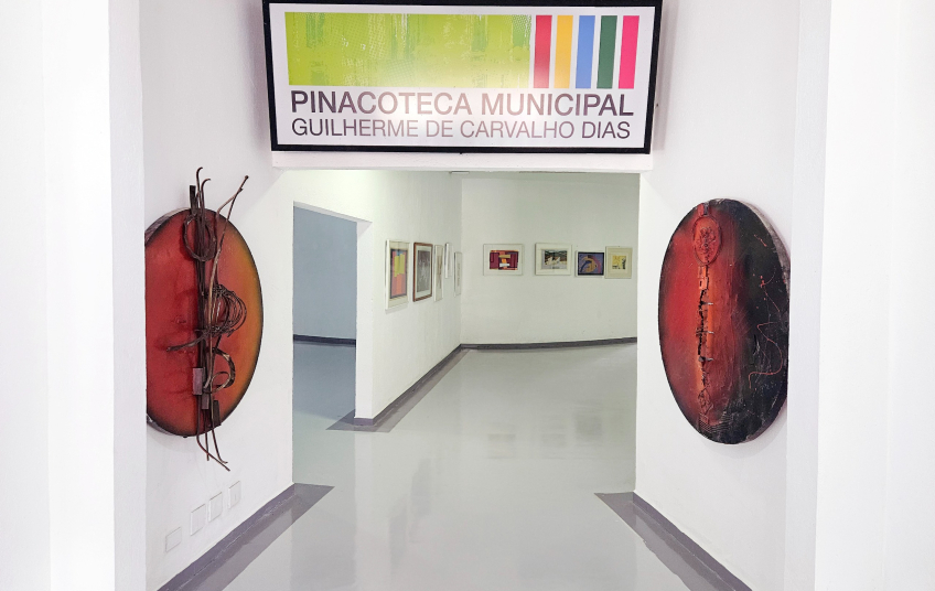 Ribeirão Pires promove exposição inédita do artista Silvio Mendes na Pinacoteca Municipal