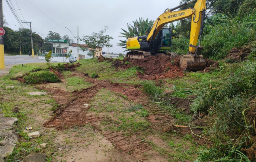 Prefeitura de Ribeirão Pires inicia construção de alça de acesso entre Av. Santa Clara e Av. Pref. Valdírio Prisco