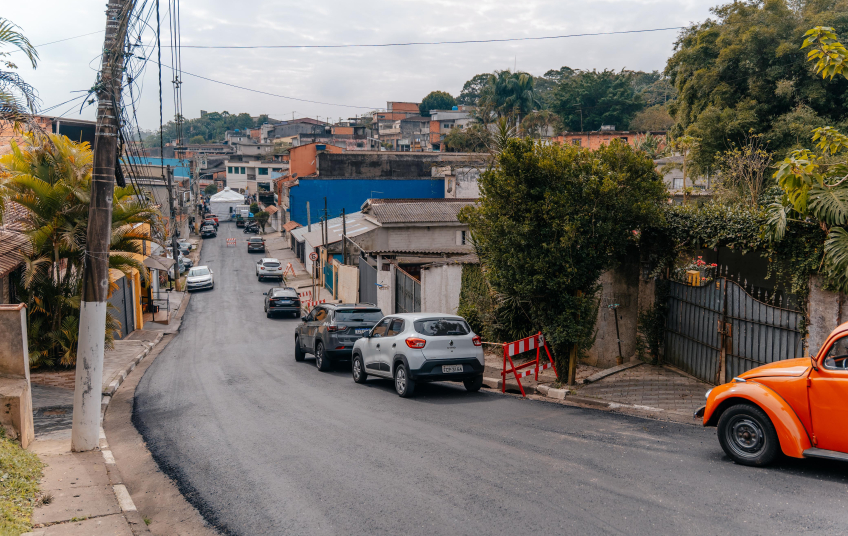 Minha Rua Nova leva recapeamento asfáltico a mais 21 vias do Riacho Grande, em São Bernardo