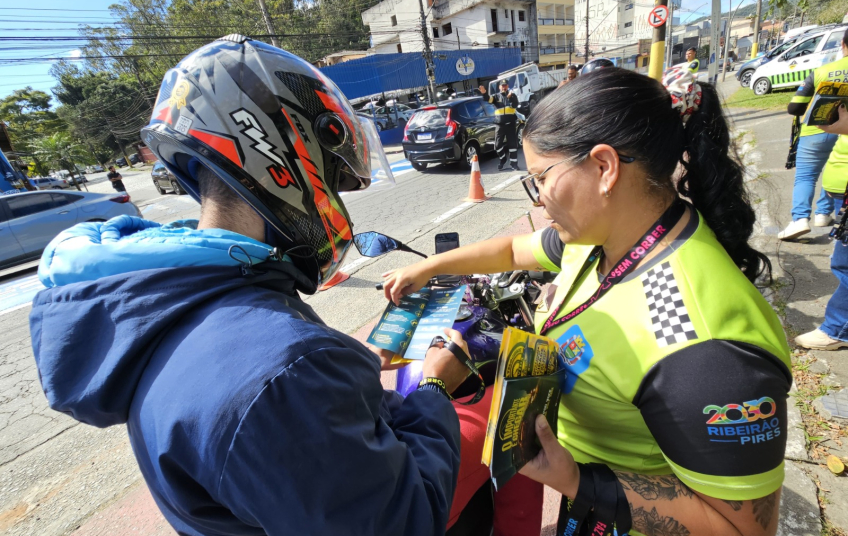 Ribeirão Pires e Detran-SP realizam ação de conscientização para motociclistas