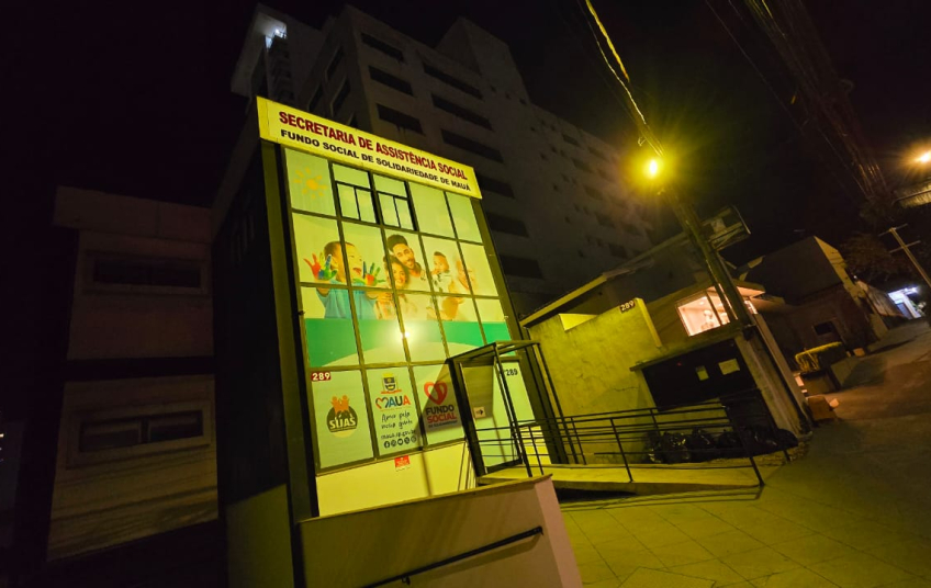 Prédios públicos de Mauá recebem iluminação especial em alusão ao Setembro Amarelo