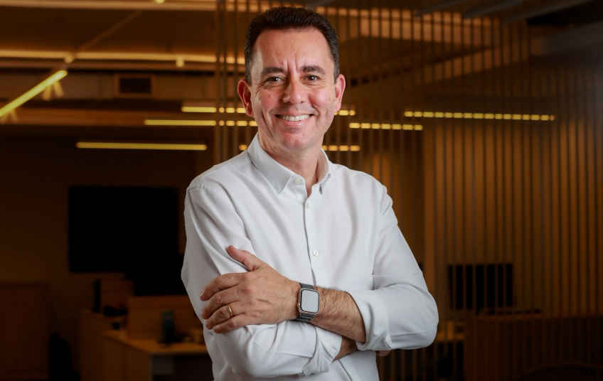 Nova pesquisa Paraná traz Paulo Serra com até 8,9% para o Governo de SP
