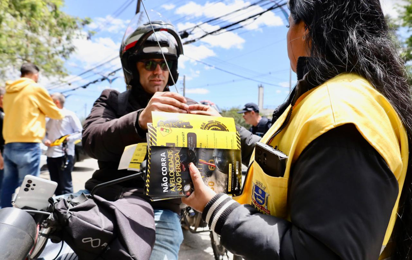 Parceria: Mauá, Santo André e Detran-SP fazem ação com motociclistas em defesa da vida e do trânsito mais seguro