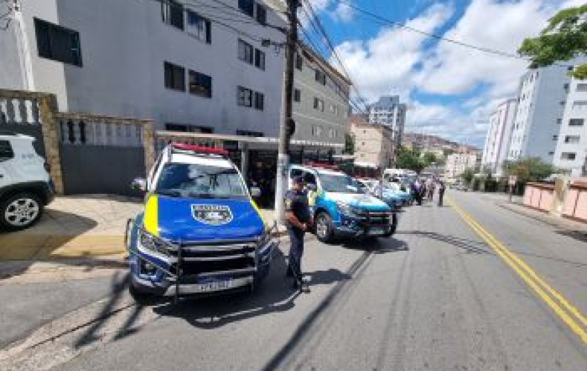 Em São Bernardo, GCM recupera moto furtada durante Operação Bairro Mais Seguro na Vila São Pedro