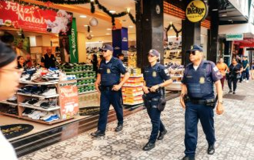 Operação Natal Mais Seguro reforça patrulhamentos em vias de comércio de São Bernardo