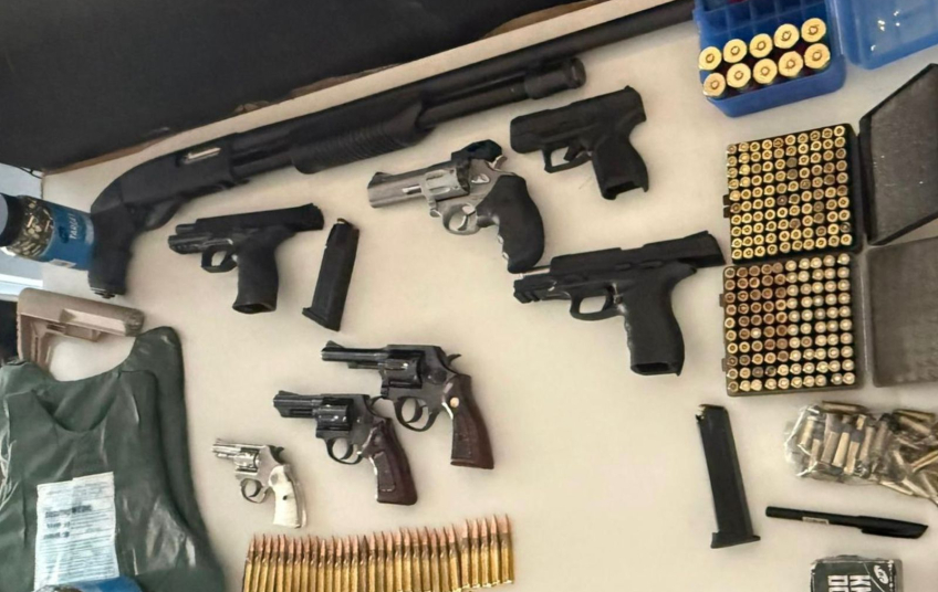 Baep encontra cofre com armas e munições no interior de São Paulo