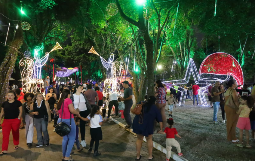 4ª Vila Natalina de Mauá abre com magia, luzes e um clima que emocionou famílias no Parque da Juventude