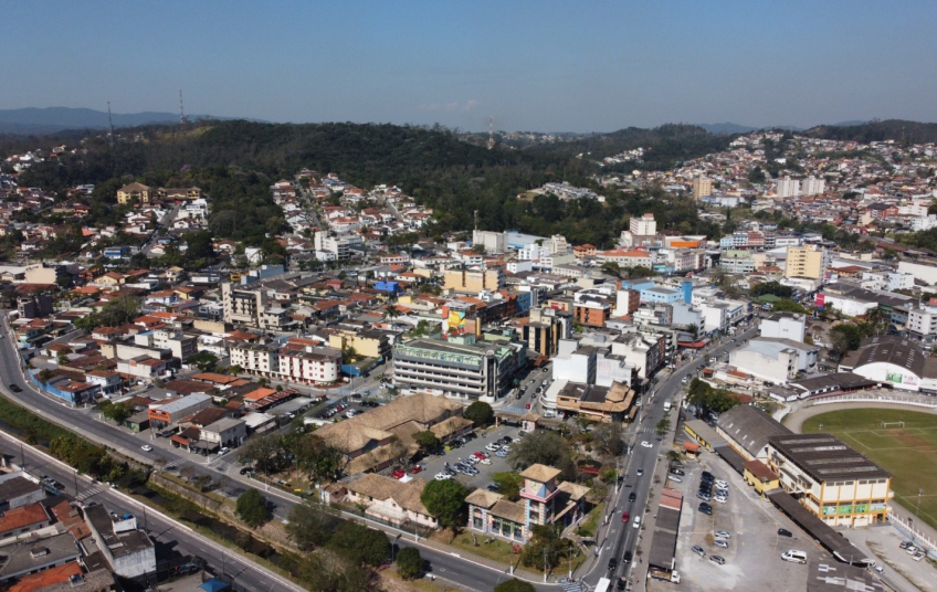 Veja o que abre e fecha durante feriado de Natal em Ribeirão Pires