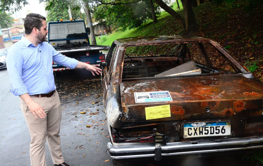 Santo André retirou 1.034 veículos abandonados das ruas em 2025