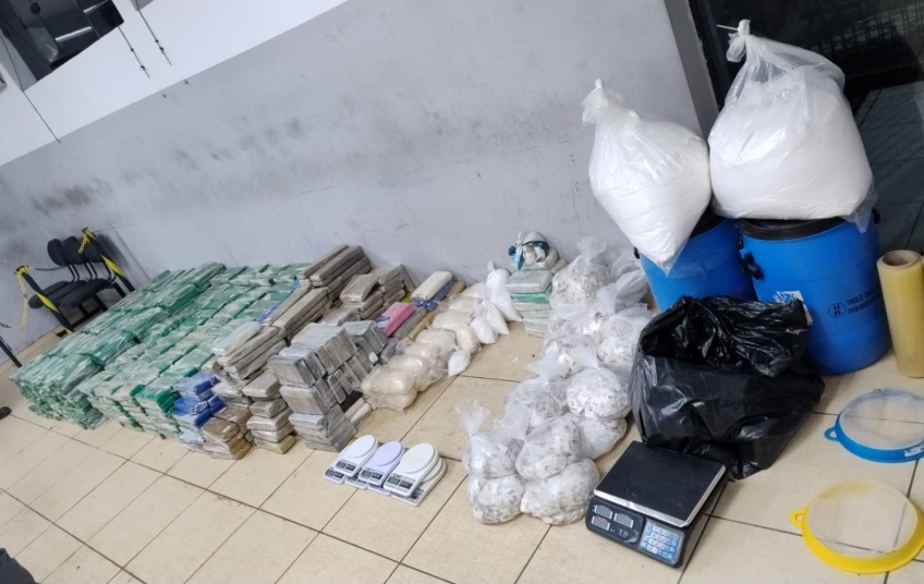 Trio é preso com mais de 1 tonelada de drogas em chácara no interior de São Paulo