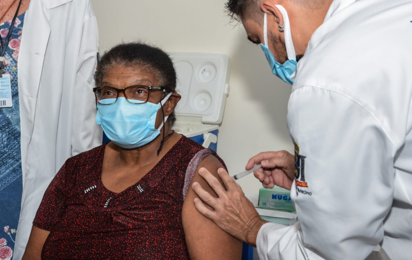 Mauá registra queda histórica de mortes por Covid e reforça confiança na vacinação