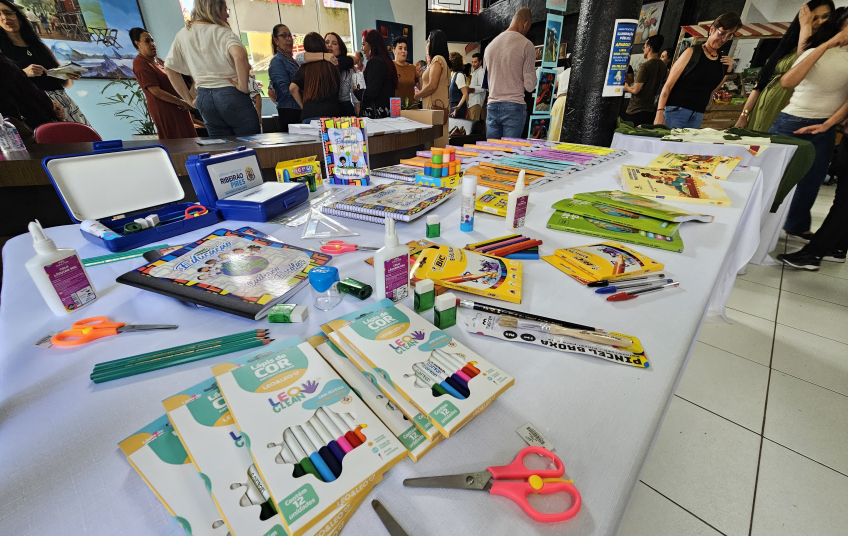 Rede municipal de ensino de Ribeirão Pires inicia 2026 com encontro estratégico para fortalecimento da gestão escolar