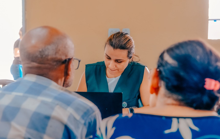 Em São Bernardo, Caravana da Regularização leva atualização cadastral a moradores do Jd. João de Barro