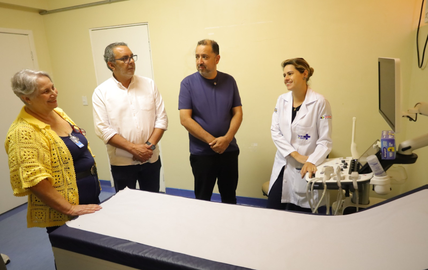 Prefeito Marcelo Oliveira acompanha exames do programa “Agora Tem Especialistas” no Hospital Nardini