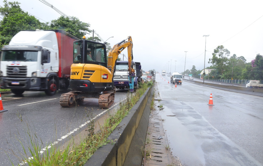 Prefeitura de Mauá inicia construção de nova alça na Papa João XXIII